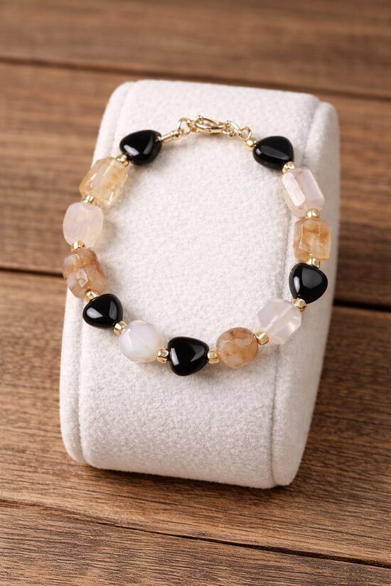 Dabīgo pērļu rokassprādze "Melnais nektārs"